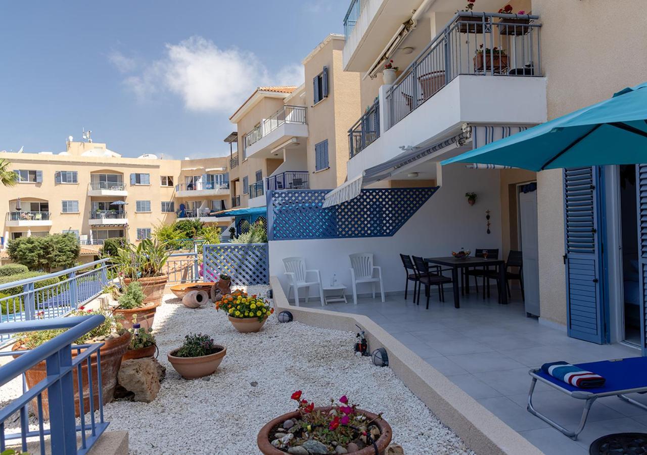 105 Kings Palace - Fabulous 2 Bed, 2 Bath, Large Patio With Garden - Sea Views Paphos Exterior photo