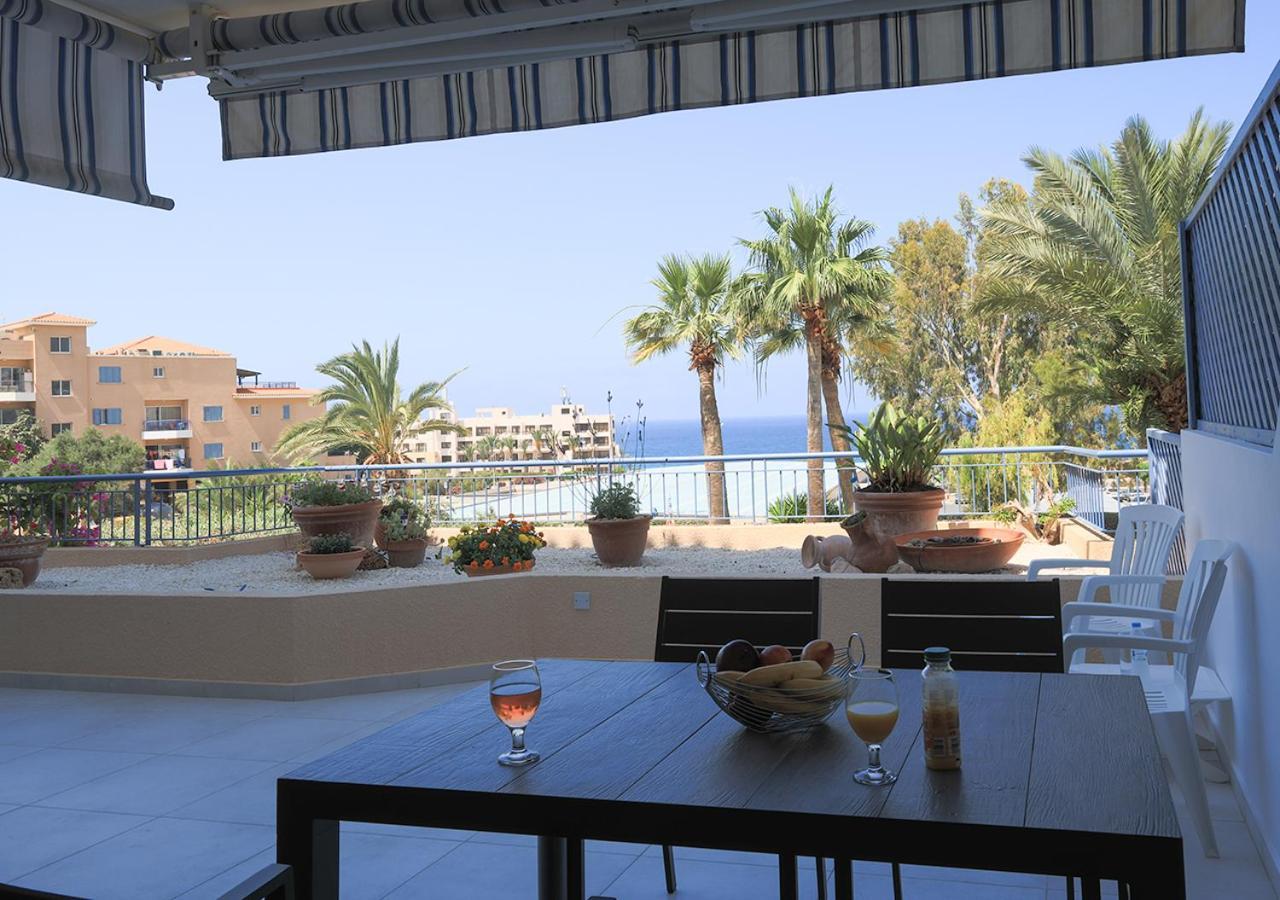 105 Kings Palace - Fabulous 2 Bed, 2 Bath, Large Patio With Garden - Sea Views Paphos Exterior photo